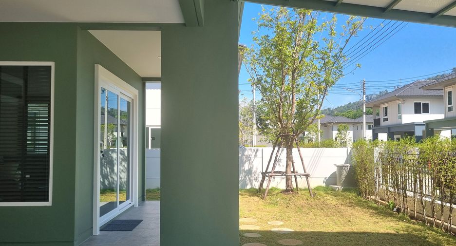 Casa en alquiler de 4 habitaciones en Mueang Phuket, Phuket