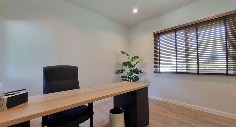 Casa en alquiler de 4 habitaciones en Mueang Phuket, Phuket