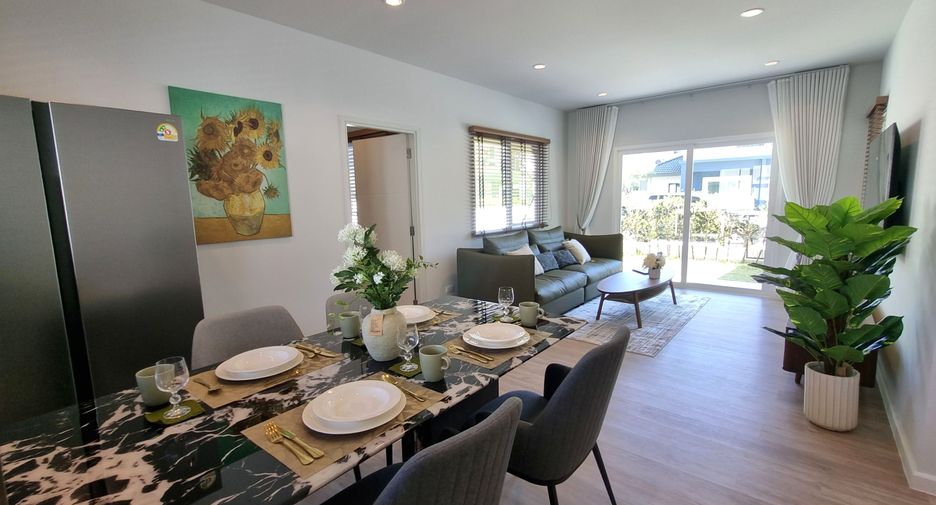 Casa en alquiler de 4 habitaciones en Mueang Phuket, Phuket