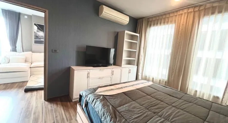 For rent 1 bed condo in Watthana, Bangkok