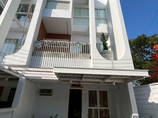 Casa adosada en venta de 3 habitaciones en Mueang Chiang Mai, Chiang Mai