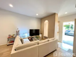 For sale 3 bedrooms townhouse in Mueang Chiang Mai, Chiang Mai