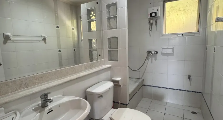 For rent 3 bedrooms house in Mueang Chiang Mai, Chiang Mai