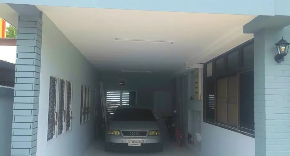 Casa en venta de 6 habitaciones en Saphan Sung, Bangkok