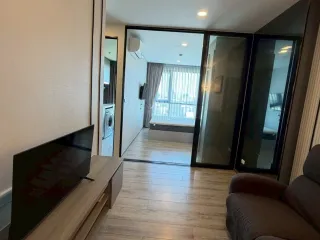 For rent 1 bed condo in Mueang Samut Prakan, Samut Prakan