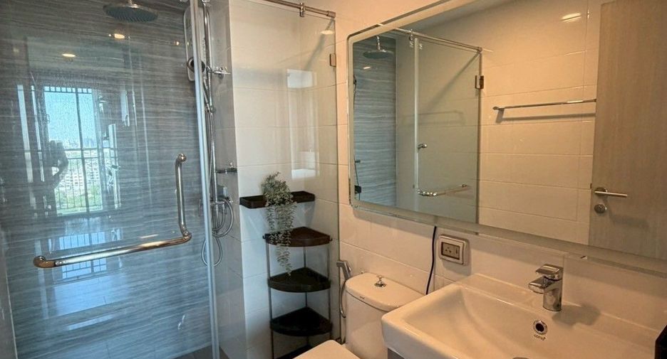 For rent 1 bed condo in Mueang Samut Prakan, Samut Prakan