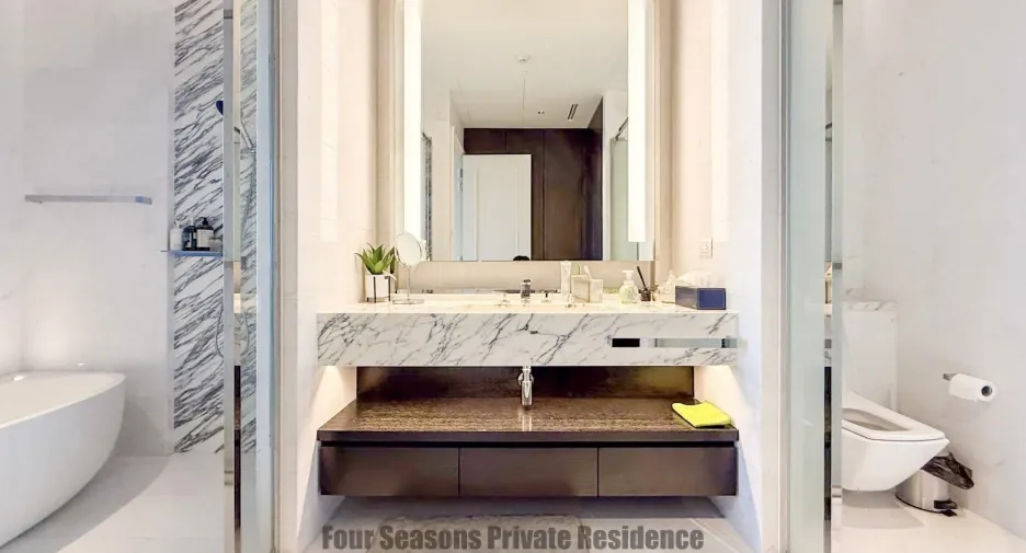 For rent 2 bedrooms condo in Bang Kho Laem, Bangkok