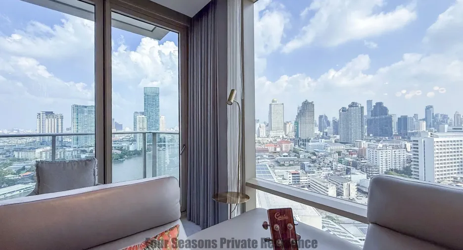 For rent 2 bedrooms condo in Bang Kho Laem, Bangkok