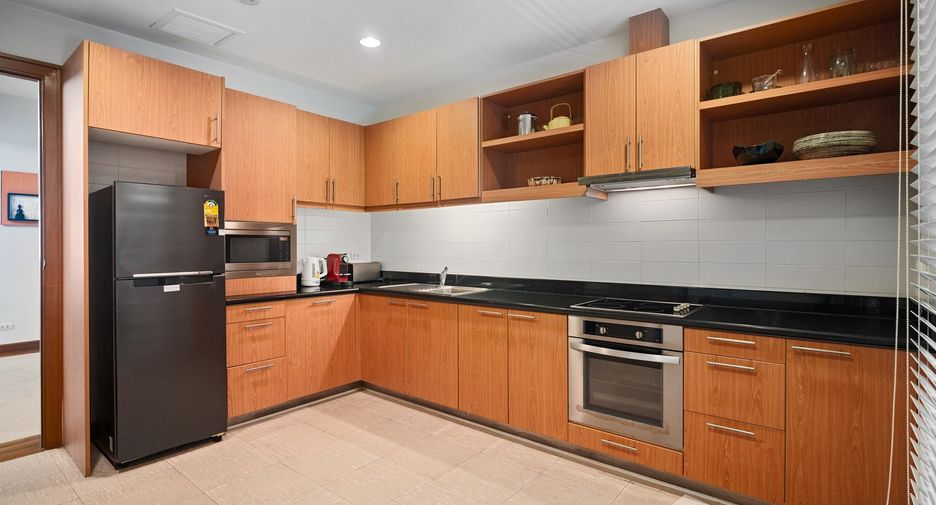 For rent 2 bedrooms townhouse in Thalang, Phuket