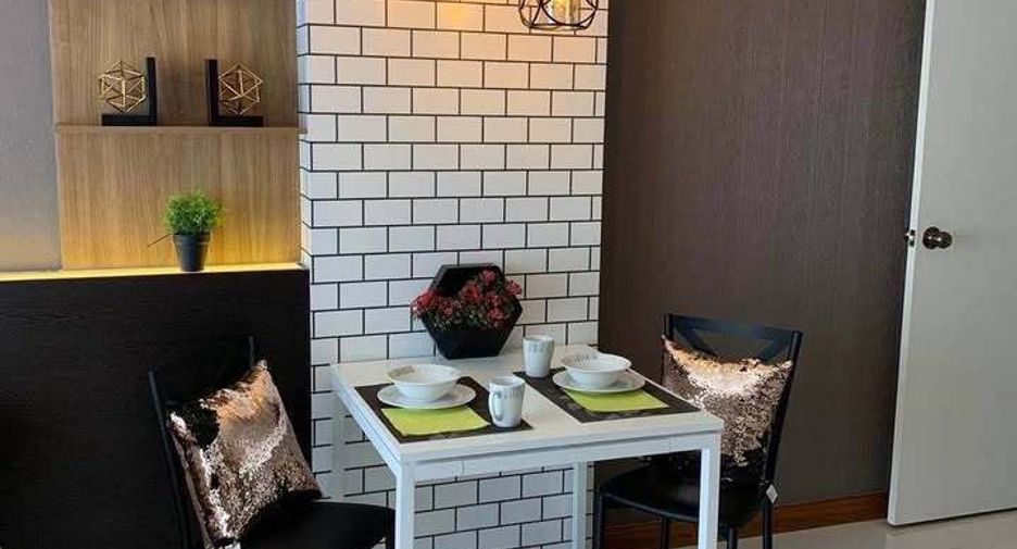 For sale 1 bed condo in Lat Krabang, Bangkok
