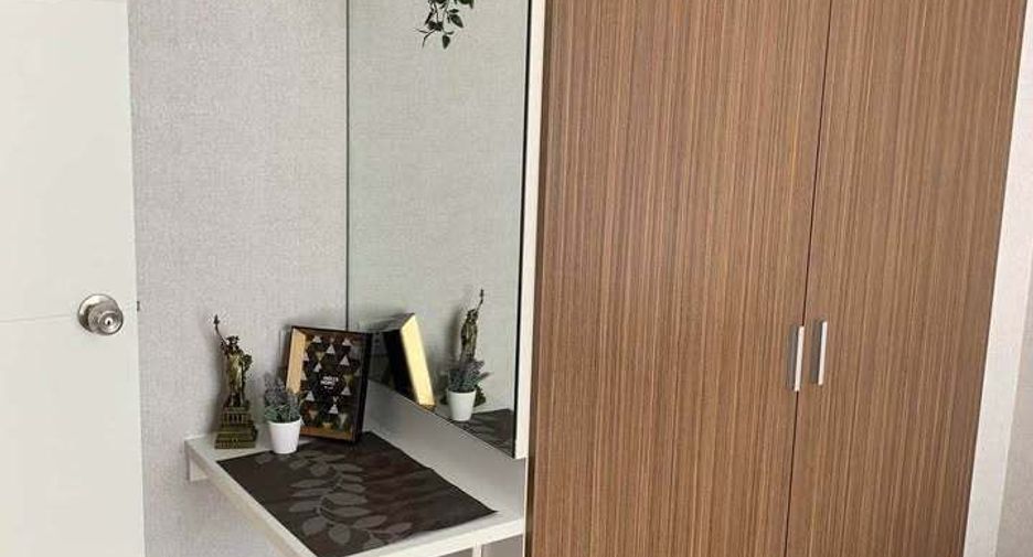 For sale 1 bed condo in Lat Krabang, Bangkok