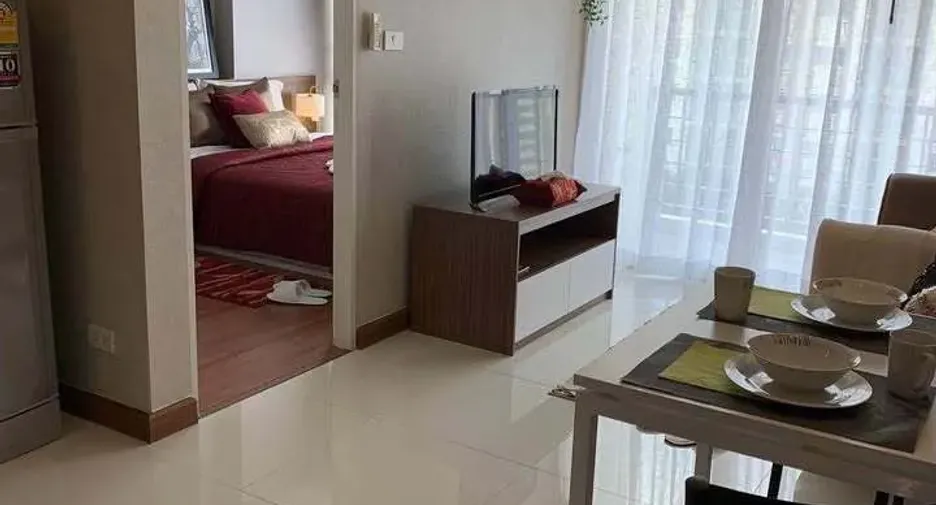 For sale 1 bed condo in Lat Krabang, Bangkok