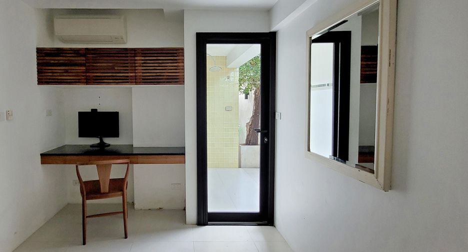 For sale 4 bedrooms condo in Hua Hin, Prachuap Khiri Khan