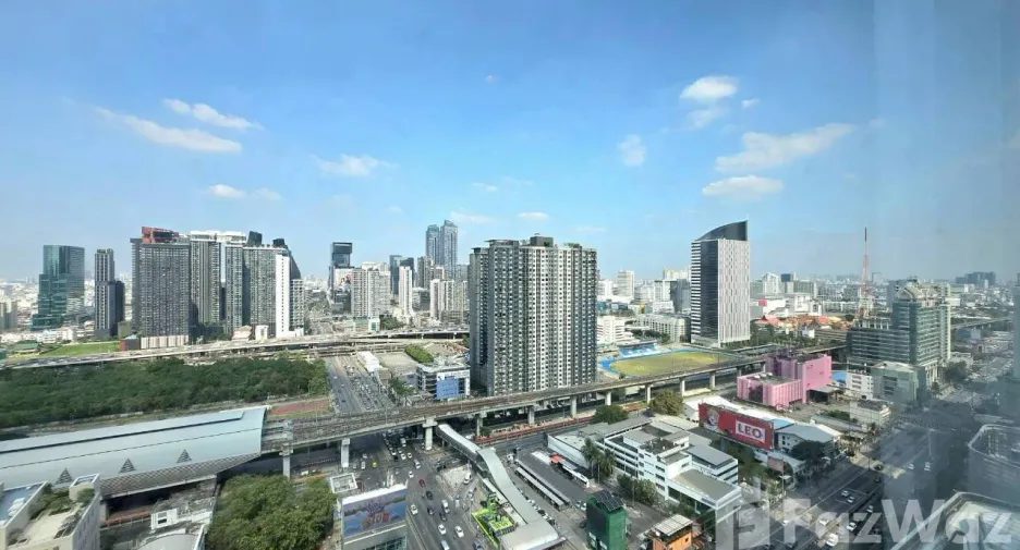 Condo en alquiler de 2 habitaciones en Watthana, Bangkok
