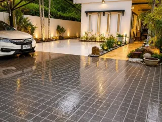 For rent 4 bedrooms retail Space in Mueang Phuket, Phuket