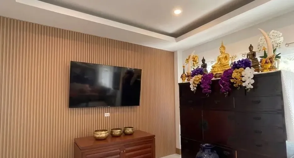For rent 4 ベッドルーム retail Space in Mueang Phuket, Phuket