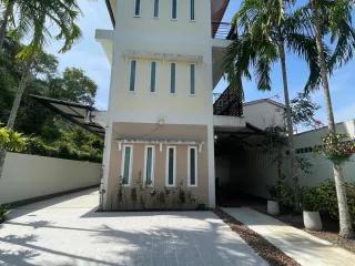 出租 4 卧室 商业空间 在 Phuket Town, 普吉