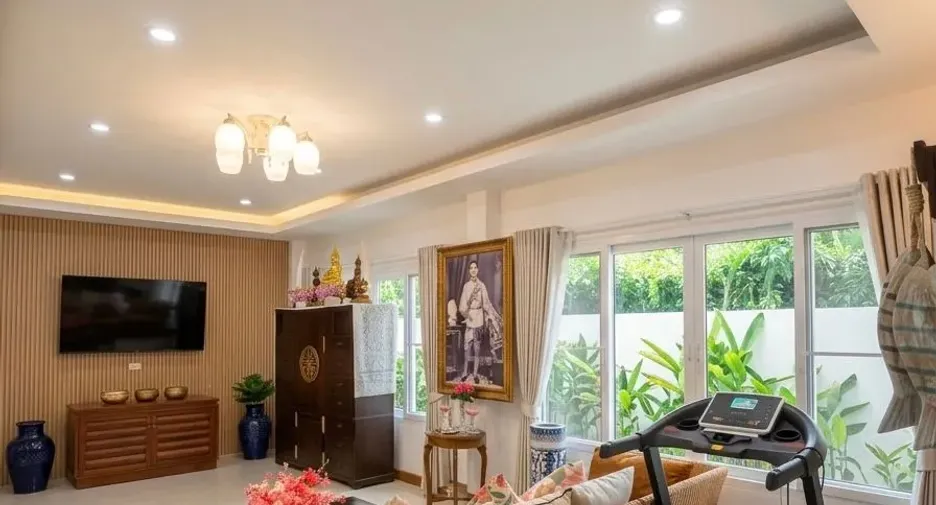 For rent 4 ベッドルーム retail Space in Mueang Phuket, Phuket