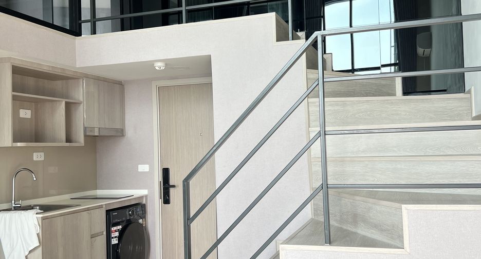 For rent 2 bedrooms condo in Bang Phlat, Bangkok
