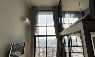 For rent 2 bedrooms condo in Bang Phlat, Bangkok