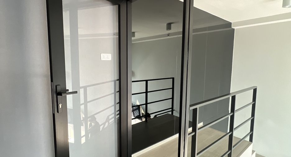 For rent 2 bedrooms condo in Bang Phlat, Bangkok