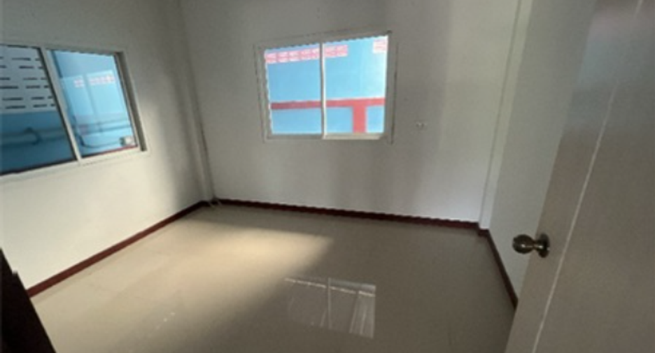 出售 3 卧室 独立屋 在 Pluak Daeng, Rayong