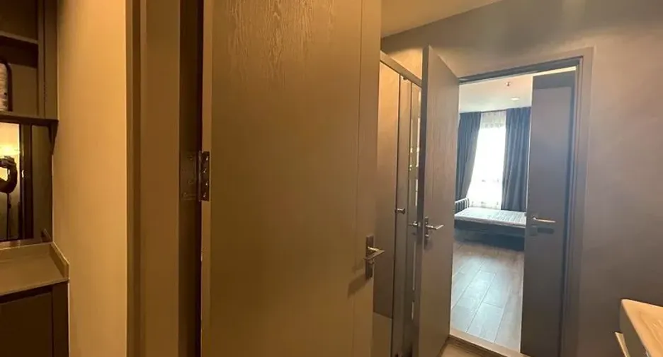 Wohnung zur Miete mit 2 Zimmer in Khlong Toei, Bangkok