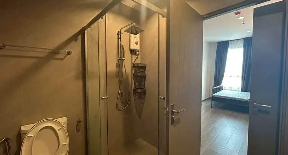 Wohnung zur Miete mit 2 Zimmer in Khlong Toei, Bangkok