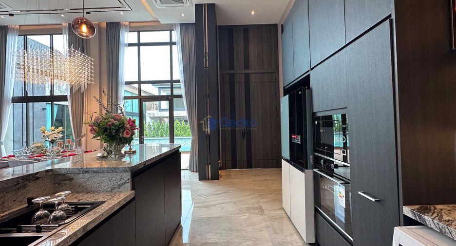For sale 3 bedrooms house in Bang Lamung, Chonburi
