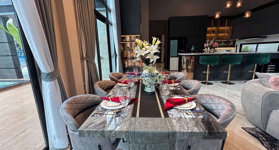 For sale 3 bedrooms house in Bang Lamung, Chonburi