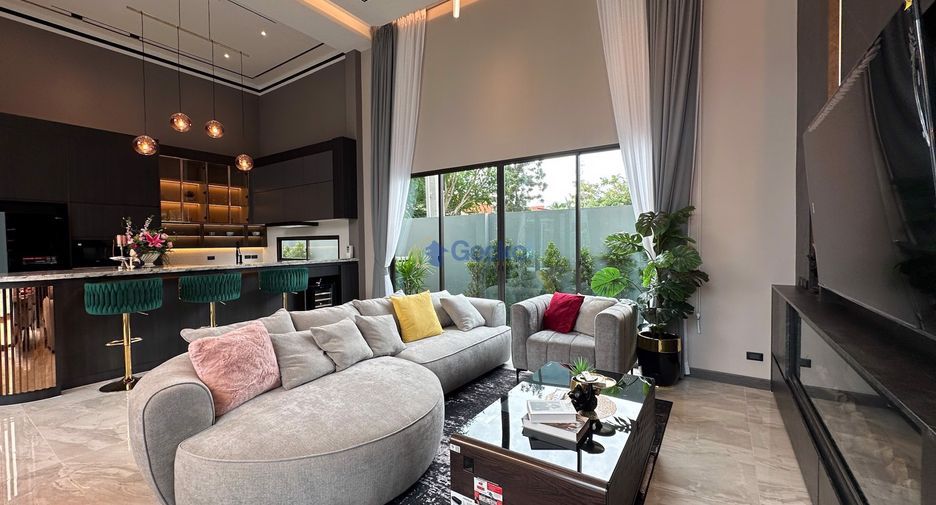For sale 3 bedrooms house in Bang Lamung, Chonburi