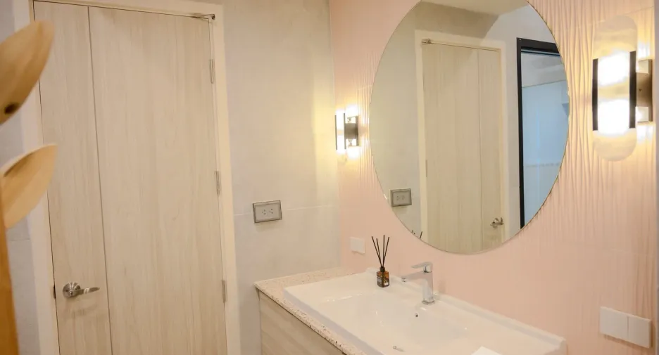 Haus zur Miete mit 3 Zimmer in Rat Burana, Bangkok