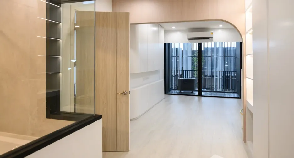 Haus zur Miete mit 3 Zimmer in Rat Burana, Bangkok