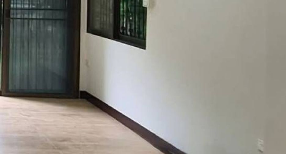 For rent 3 bedrooms house in Bang Kapi, Bangkok