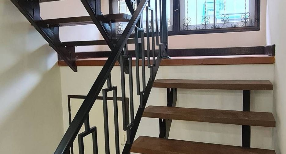 For rent 3 bedrooms house in Bang Kapi, Bangkok