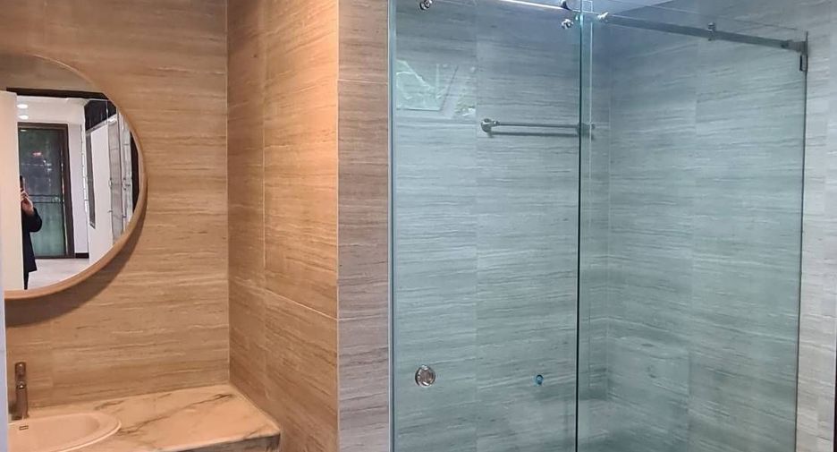 For rent 3 bedrooms house in Bang Kapi, Bangkok