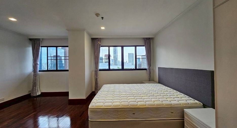Wohnung zur Miete mit 4 Zimmer in Watthana, Bangkok