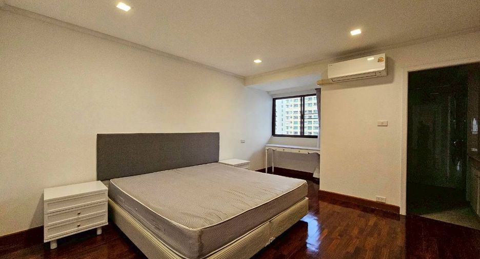 Wohnung zur Miete mit 4 Zimmer in Watthana, Bangkok