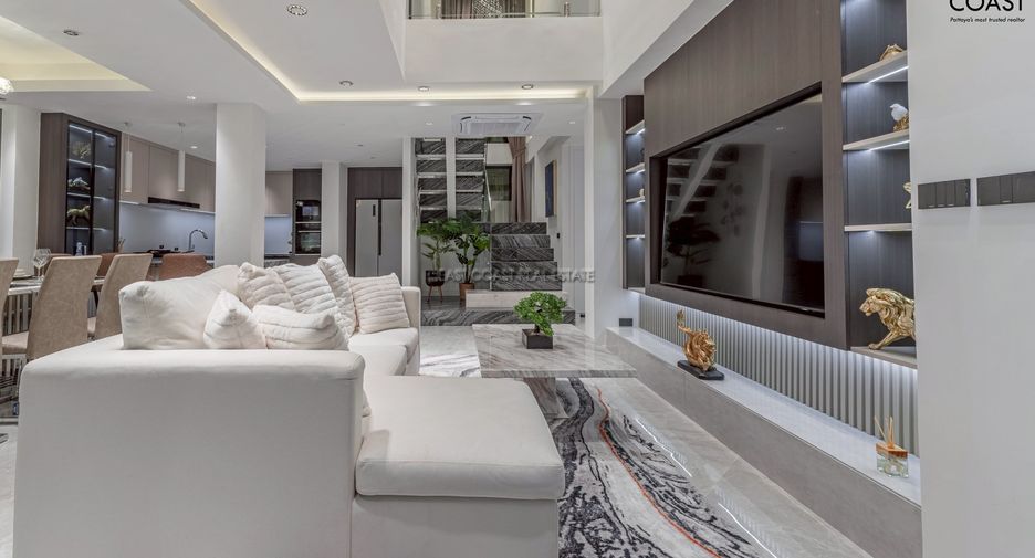 For sale 5 bedrooms house in Bang Lamung, Chonburi