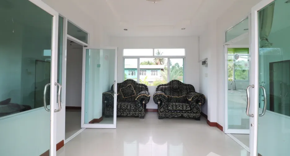 For sale 5 bedrooms house in Mueang Udon Thani, Udon Thani