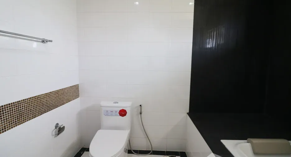 For sale 5 bedrooms house in Mueang Udon Thani, Udon Thani