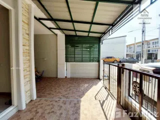 For rent 3 bedrooms townhouse in Mueang Chiang Rai, Chiang Rai