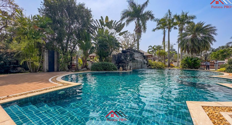 For sale 5 bedrooms house in Huay Yai, Pattaya