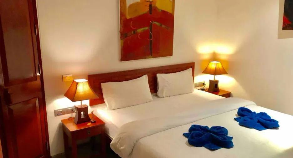 For rent 2 bedrooms condo in Mueang Phuket, Phuket