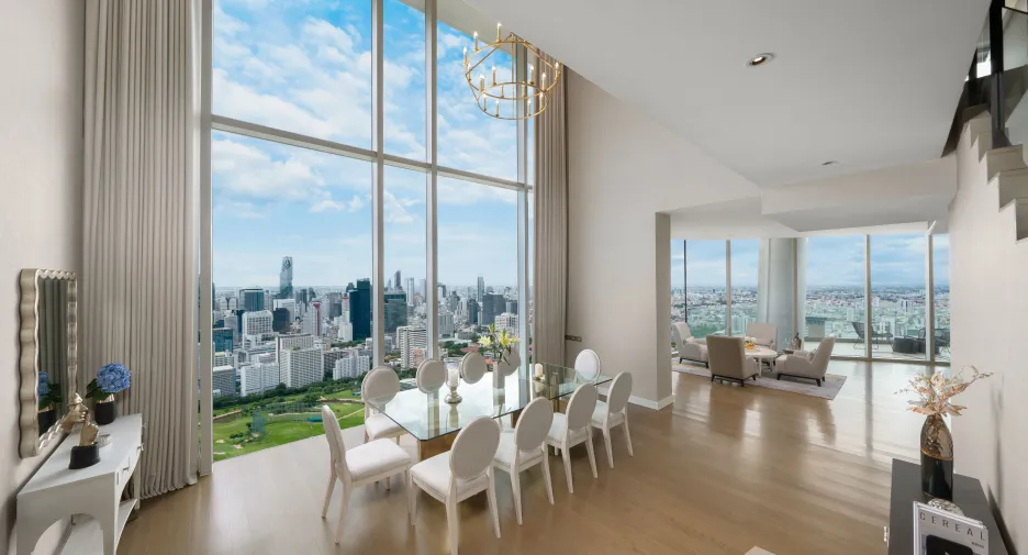 Wohnung zur Miete mit 3 Zimmer in Pathum Wan, Bangkok