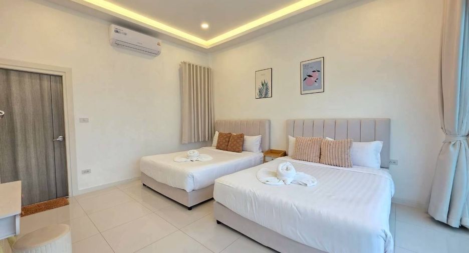 Casa en venta de 5 habitaciones en Bang Lamung, Chonburi