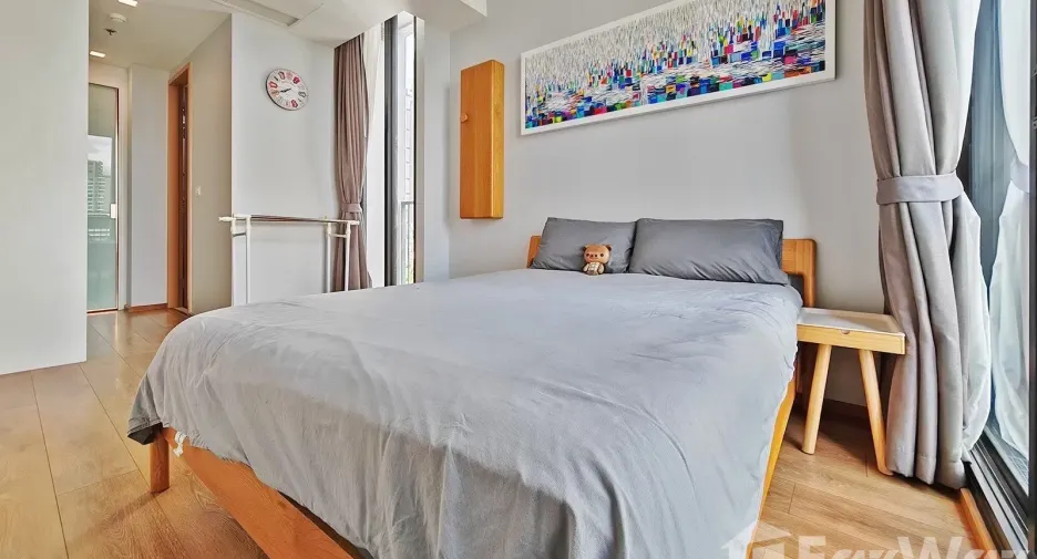 For sale and for rent 1 bed condo in Watthana, Bangkok