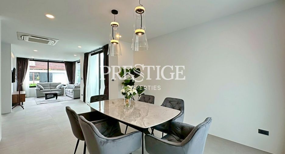 For rent 3 bedrooms house in Bang Lamung, Chonburi