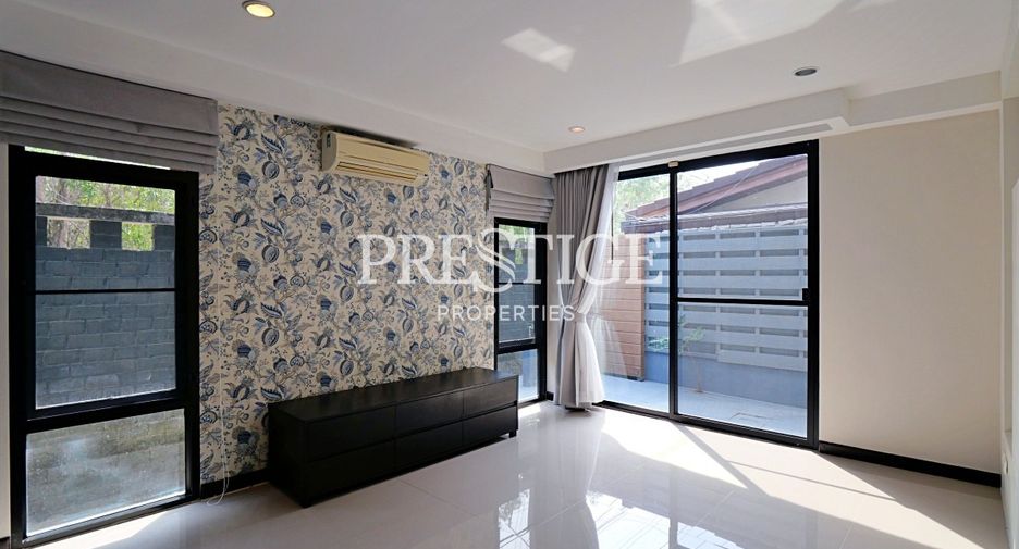 À vendre 3 chambres maison à East Pattaya, Pattaya