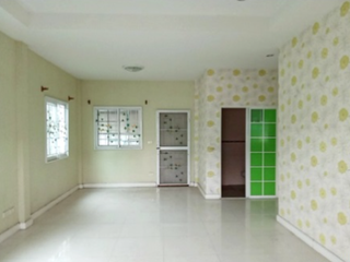 Haus zum Kauf mit 2 Zimmer in Pluak Daeng, Rayong